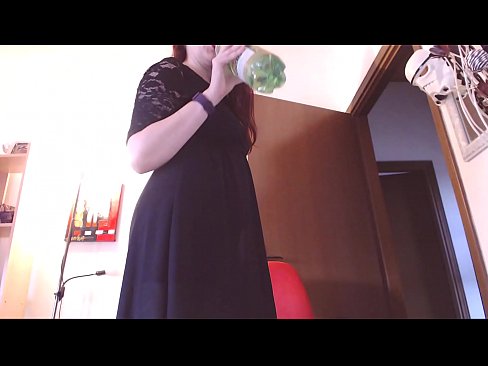 ❤️ Një skllav i nënshtruar që i pëlqejnë brekët e pista dhe të shijshme detyrohet të masturbojë pasi shikon këtë video! ❤  Seks në pornografi sq.ttsex.ru ❌