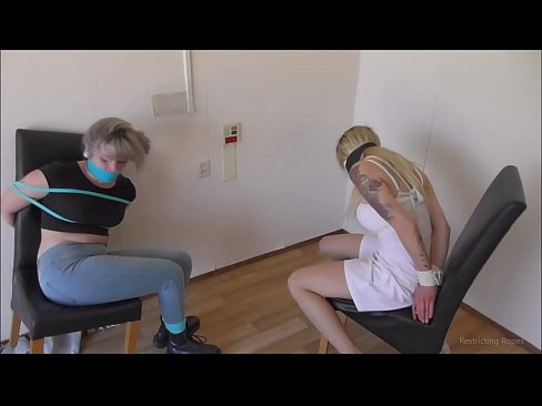 ❤️ E varur / e lidhur dhe e gojës / vajzë në ankth ❤  Seks në pornografi sq.ttsex.ru ❌