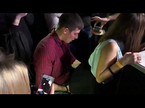 ❤️ Seks i vërtetë në një klub nate rus. Një vajzë 18-vjeçare ruse në anus dhe vaginë është qitur në një klub nate ❤  Seks në pornografi sq.ttsex.ru ❌